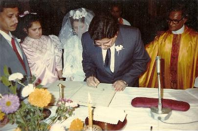 wedding da 24/02/1990- me signing the marraige register